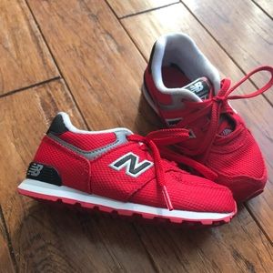 Size 9 little kids new balance - worn 3 times